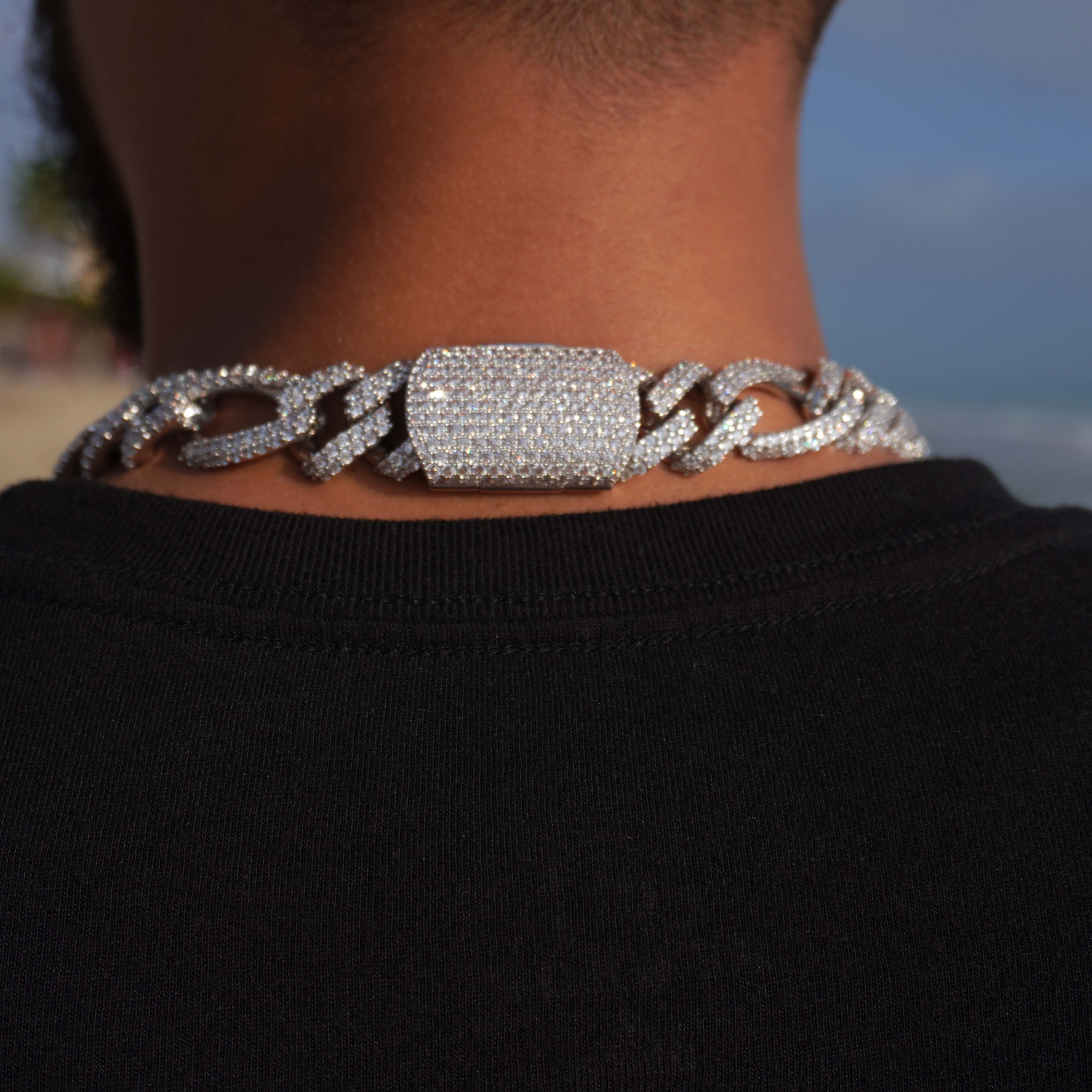 19MM Prong Set Figaro